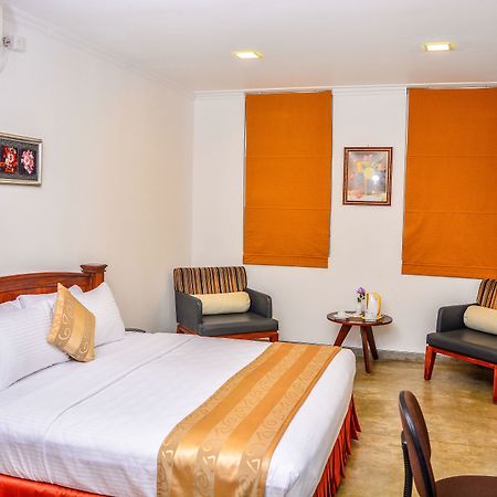 City Breeze By Amaranta Colombo Exterior photo