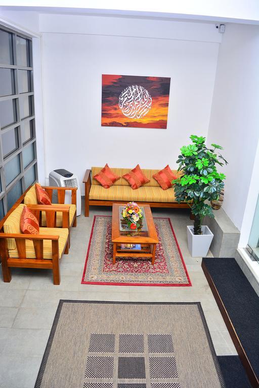 City Breeze By Amaranta Colombo Exterior photo