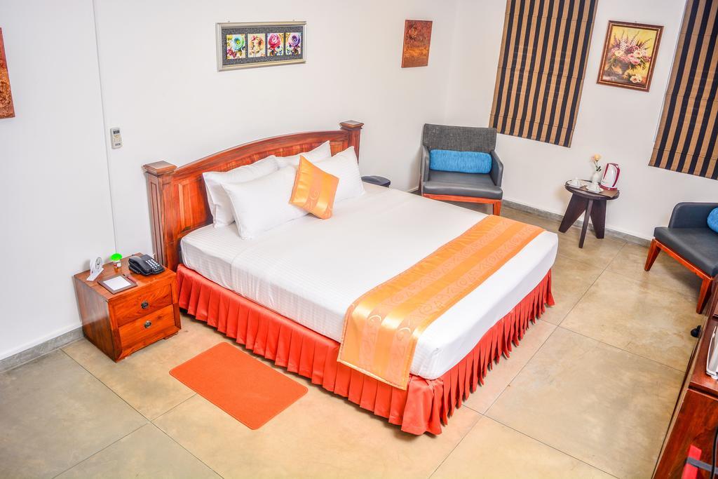 City Breeze By Amaranta Colombo Exterior photo